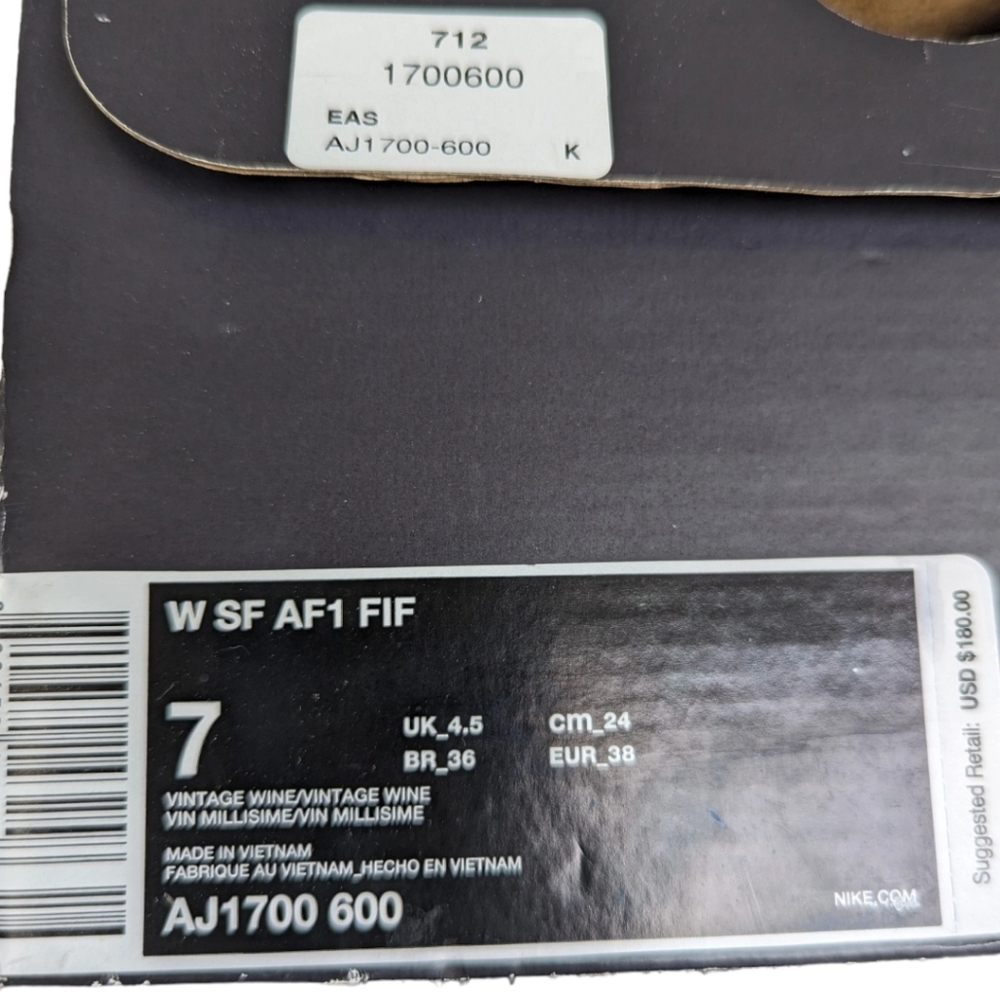 Nike Air Force 1 - The Force is Female Sz 7 - Picture 16 of 16